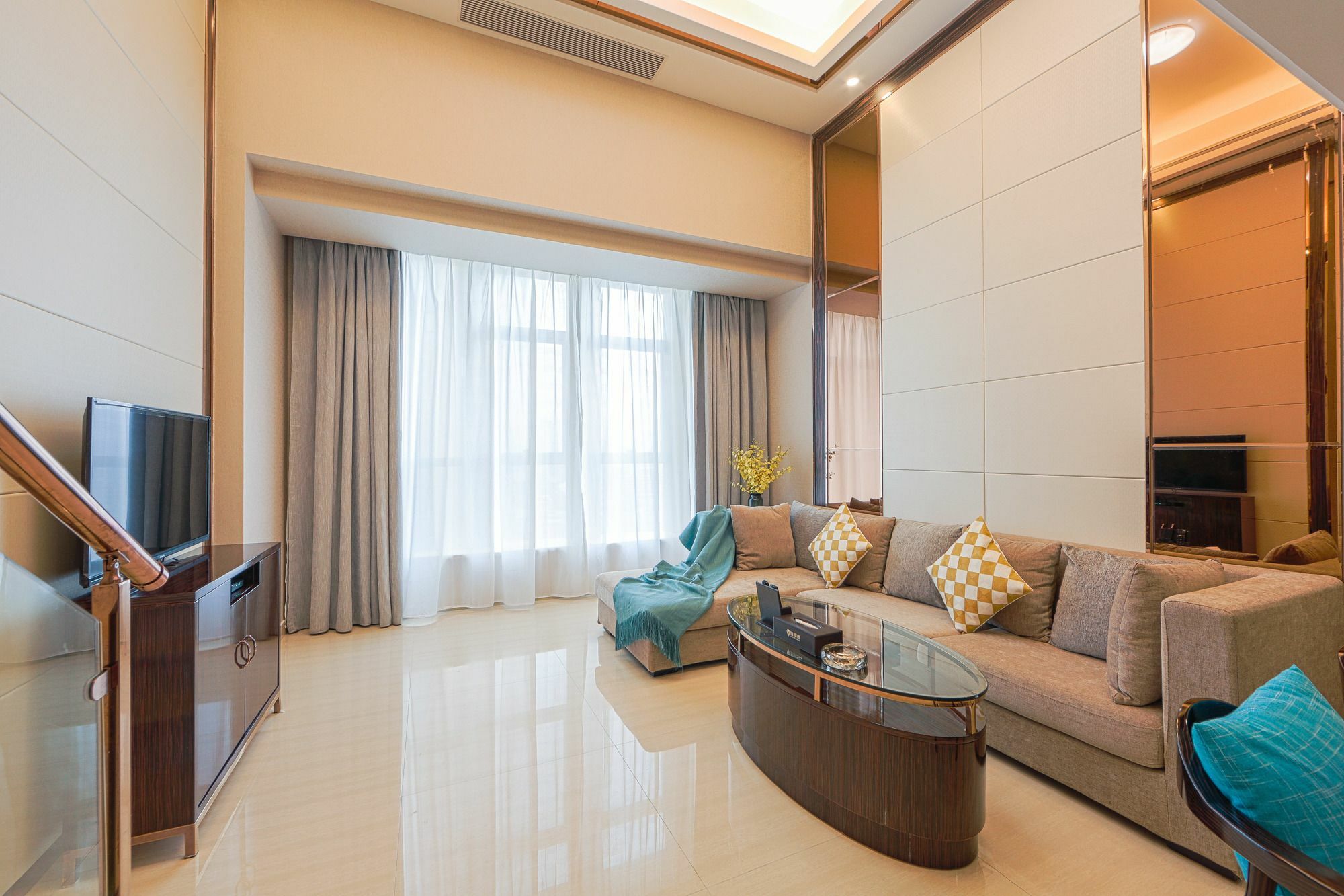 Waifiden Duplex Hotel Apartment Zhongyong Jinyu Branch-Free Shuttle Bus During The Canton Fair Exterior photo